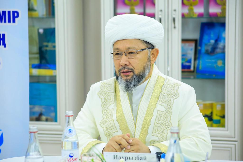 اس بەرۋ مەن زيرات كٶتەرۋدە ىسىراپقا جول بەرٸپ جاتقان جاندار از ەمەس - باس مٷفتي