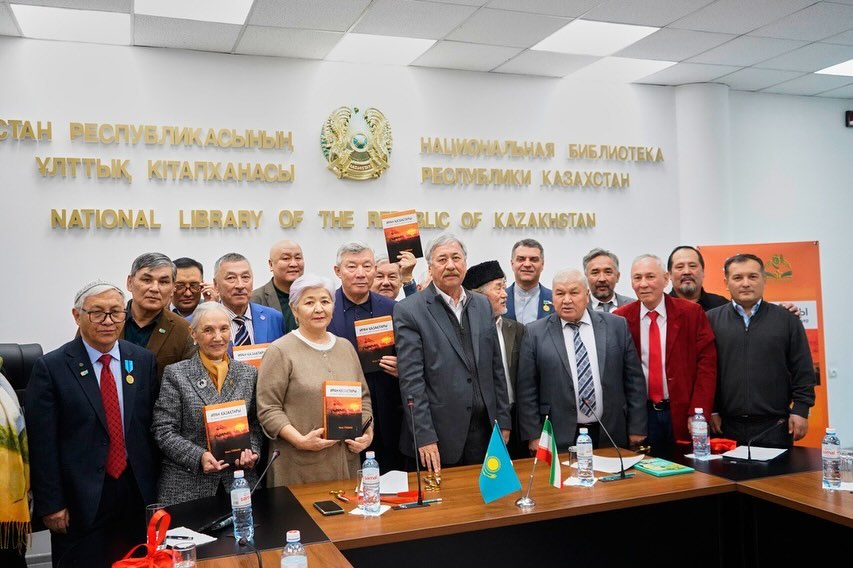 Иран қазақтарының тарихы, тұрмысы мен мәдениеті туралы кітап жарыққа шықты