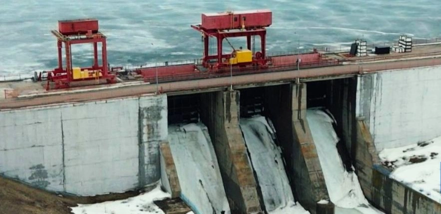 Тасқын қаупі: Қазақстандағы су қоймалары суды ағызып жатыр
