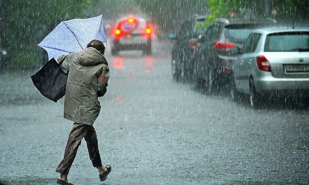 Қазақстанның басым бөлігінде дауылды ескерту жарияланды