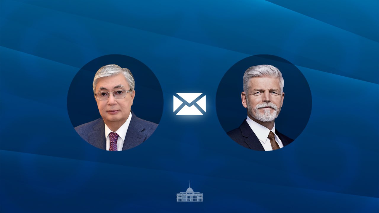 Мемлекет басшысы Чехия Президентін Тәуелсіздік күнімен құттықтады