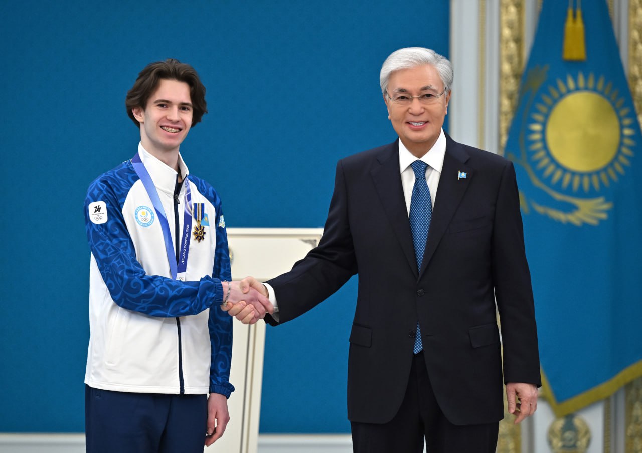 Мемлекет басшысы XXV Қысқы Олимпиада ойындарының чемпионы Михаил Шайдоровты марапаттады