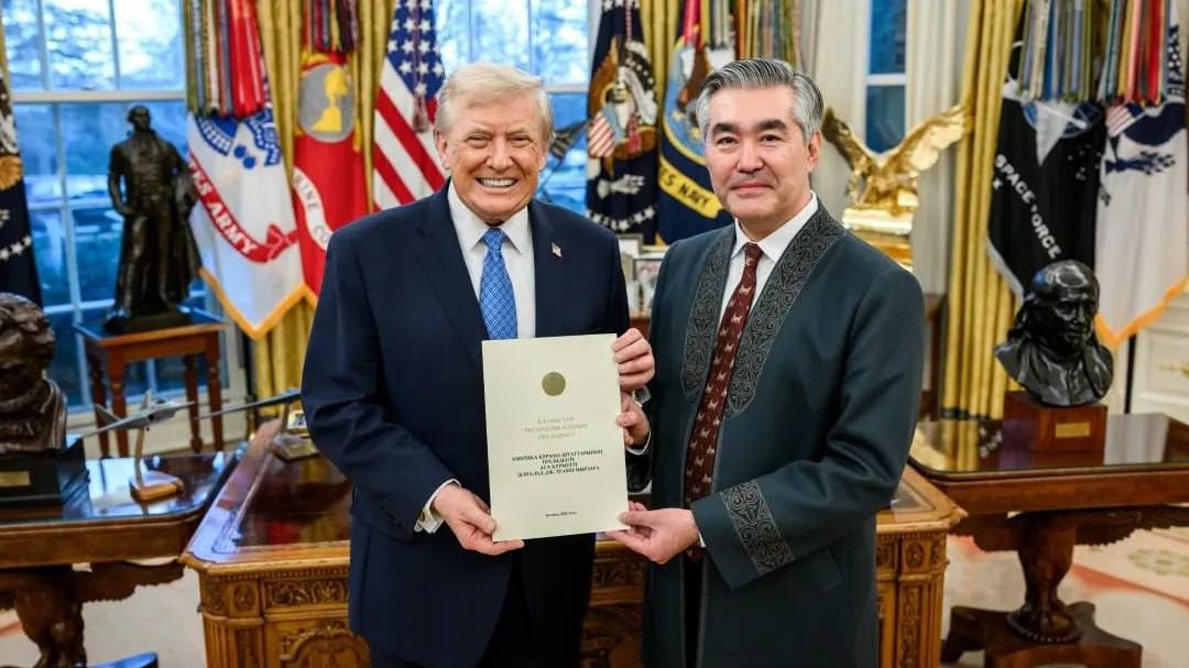 Қазақстанның жаңа елшісі АҚШ президентімен кездесті
