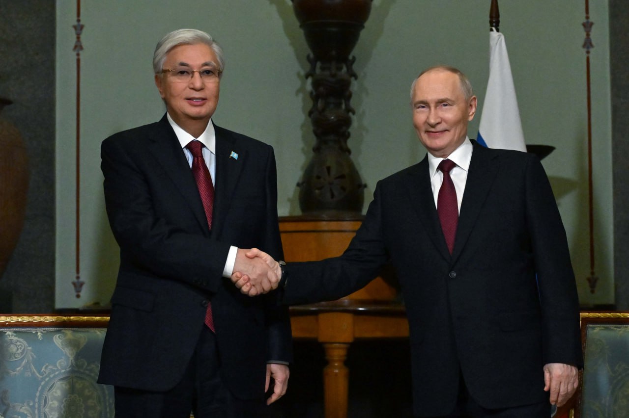 Тоқаев пен Путин екіжақты ынтымақтастықты талқылады