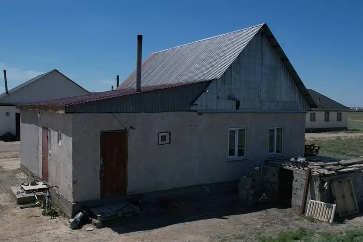 «Жалған құжат»: Алатауда ондаған отбасы баспанасыз қалуы мүмкін