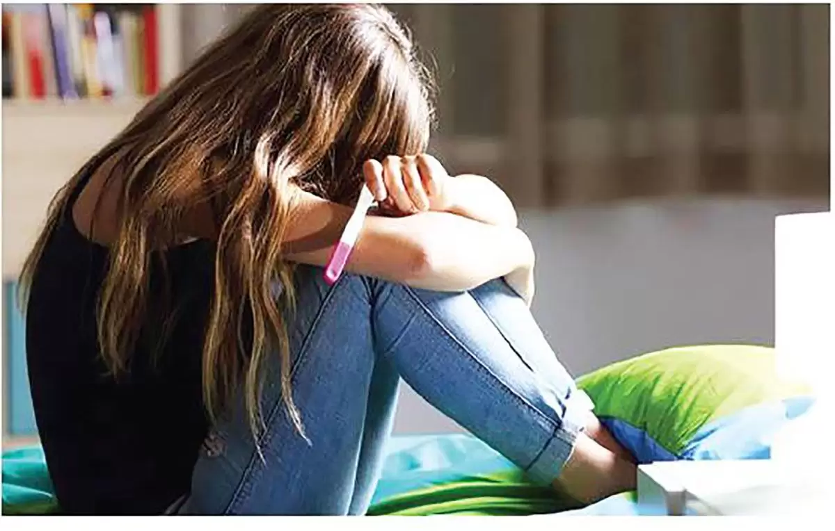 Aqtóbe oblysynda 99 jasóspirim qyz júkti bolǵan: arasynda 14 jastaǵylar da bar