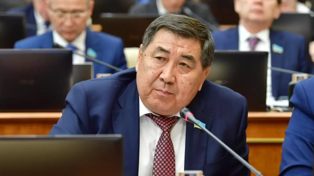 Ермұрат Бапи: «Қазақстанда ұлттық нақыштағы қару-жарақ музейі атымен жоқ»