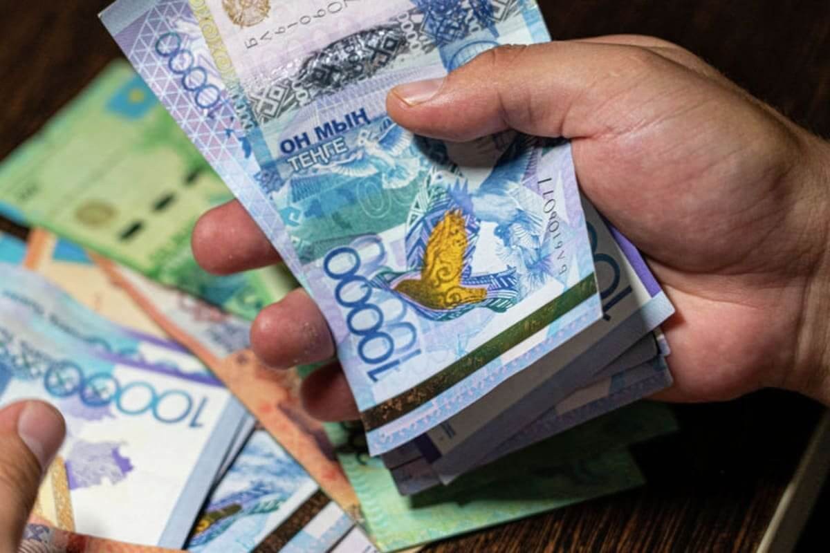 Шымкентте кәсіпкерлерден заңсыз өндірілген 260 млн теңге қайтарылды