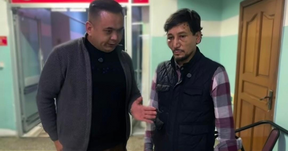 Әнші Мұқасан Шахзадаев топқа жаңадан қосылған әншіні ұрып тастаған