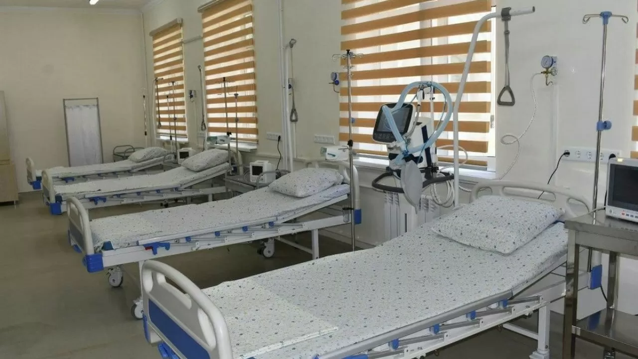 جەتٸسۋدا باس دەرٸگەر 4 ملن تەڭگەدەن اسا ايىپپۇلعا تارتىلدى