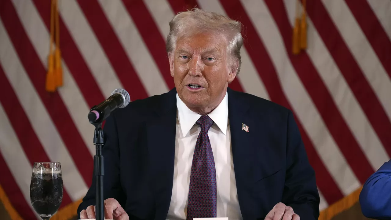 Трамп инаугурация алдындағы митингіде Украинадағы қақтығысты тоқтатуға уәде берді