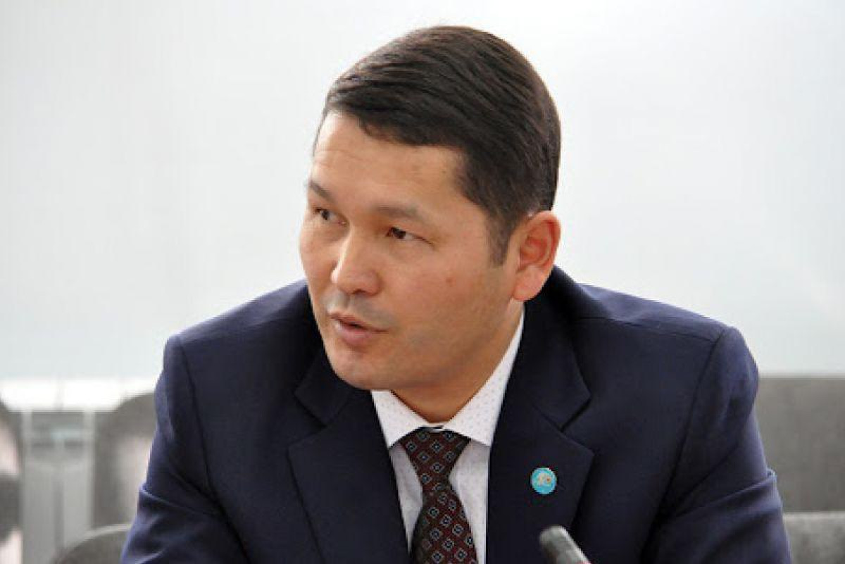 «Tarihi sana qalyptaspai memlekettilik uǵymyn qalyptastyra almaimyz»-Sábit Shildebai
