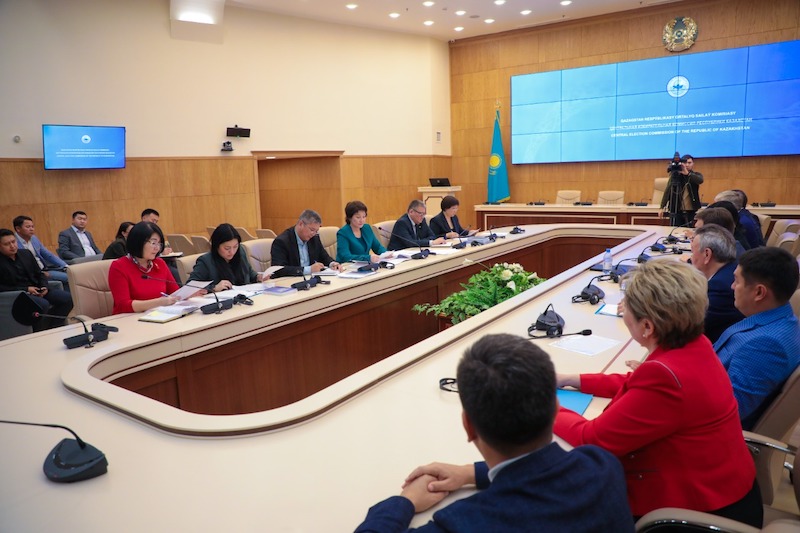 Халықтық коалиция Орталық сайлау комиссиясына Тоқаевты кандидат ретінде тіркеу үшін қажетті құжаттарды ұсынды