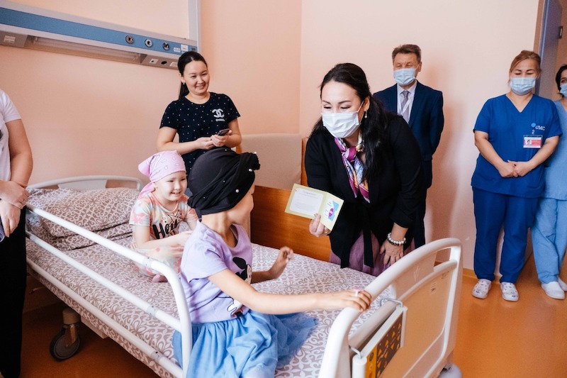 800-ден астам бала жаңажылдық «Самұрық-Қазына» сыйлықтарына ие болды
