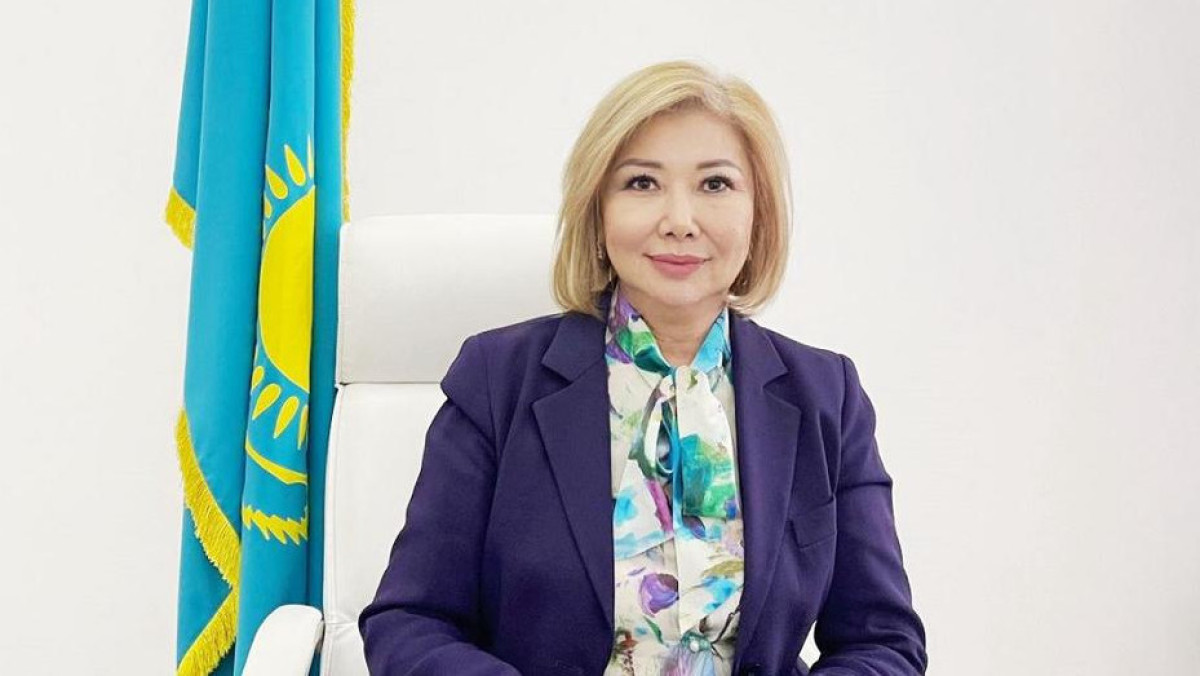 Astanada burynǵy mektep direktory biýdjet aqshasyn jymqyrǵany úshin 8 jylǵa sottaldy