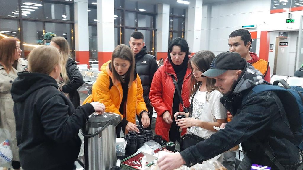 قازاقستانعا كٶشكەن شەتەلدٸكتەردٸ بەيٸمدەۋ ورتالىعىنان ٶتۋگە مٸندەتتەۋ كەرەك - دەپۋتات