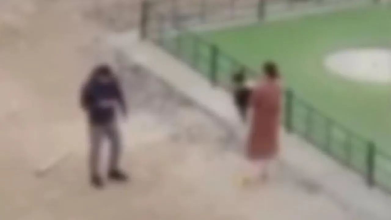 ماڭعىستاۋدا ەر ادام ەيەلٸن بالالار الاڭىندا سوققىعا جىققان