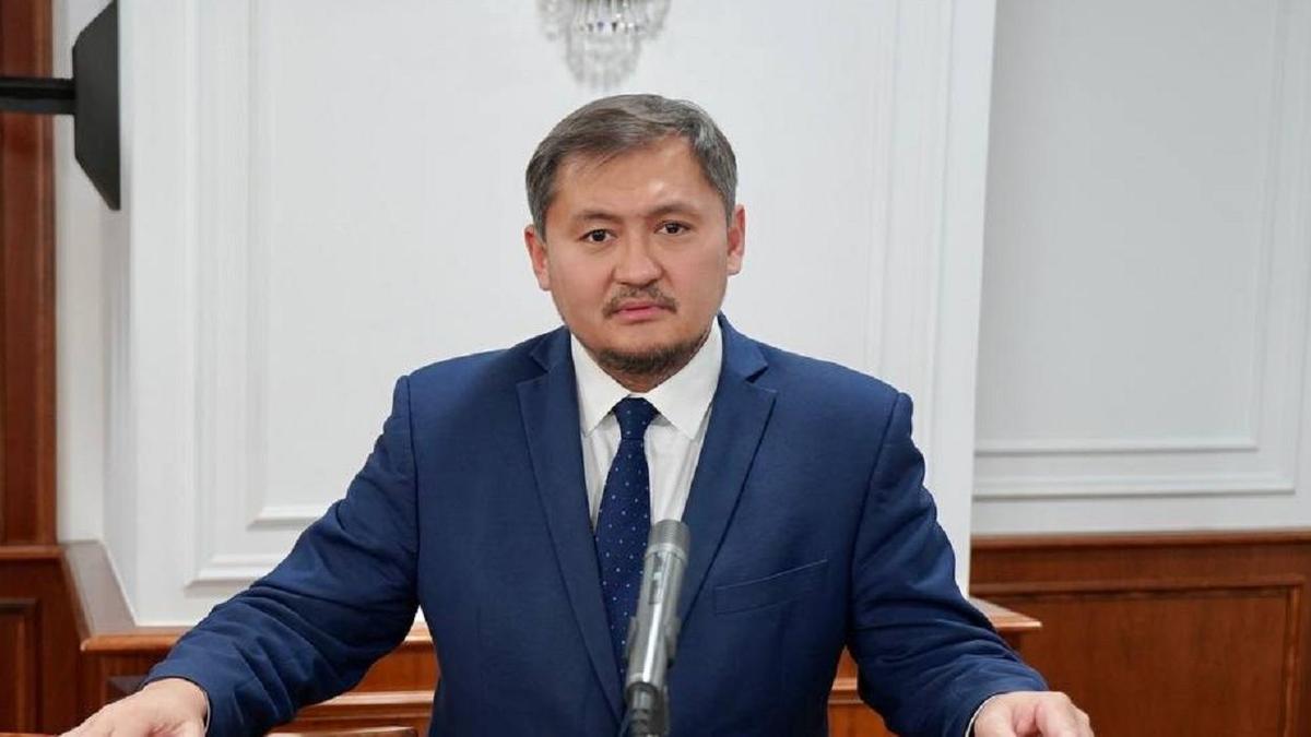 Министр неліктен жоғары балл алған қазақстандық түлектердің грант ұта алмай қалғанын түсіндірді
