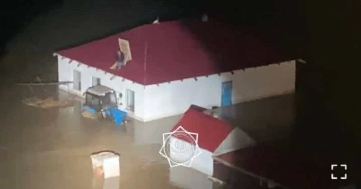 قوستاناي وبلىسىندا سۋ باسقان ەلدٸ مەكەندەردەن 150 ادام قۇتقارىلدى