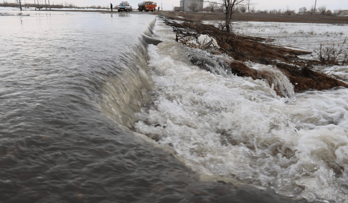 Жайық өзеніндегі су деңгейі көбейіп жатыр