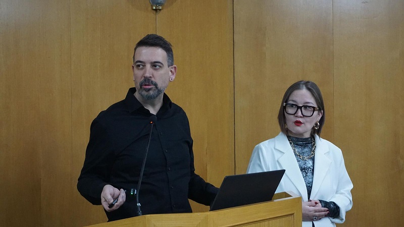 Жезқазған медициналық орталығы әлемдік деңгейдегі нейрохирургия сарапшысын қабылдады