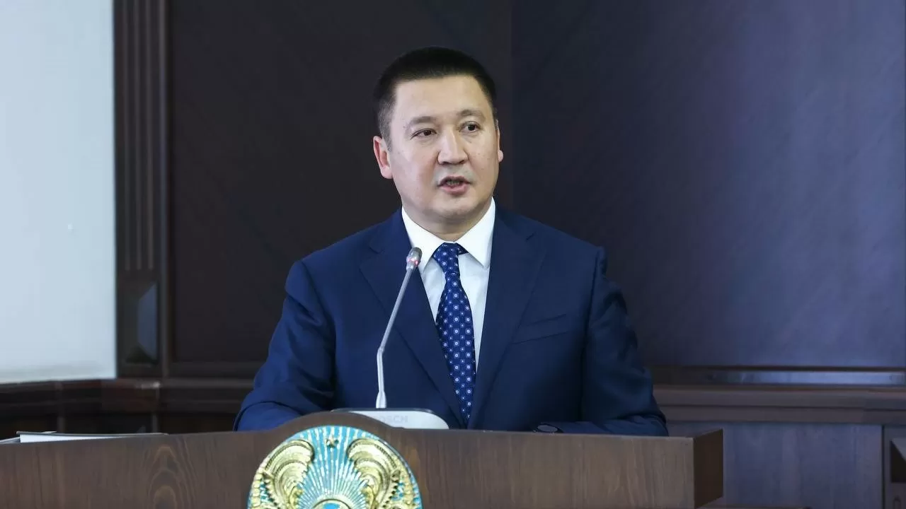 Павлодар облысының әкімі: "Әпкем үшін жауап бермеймін, заң алдында бәрі тең"