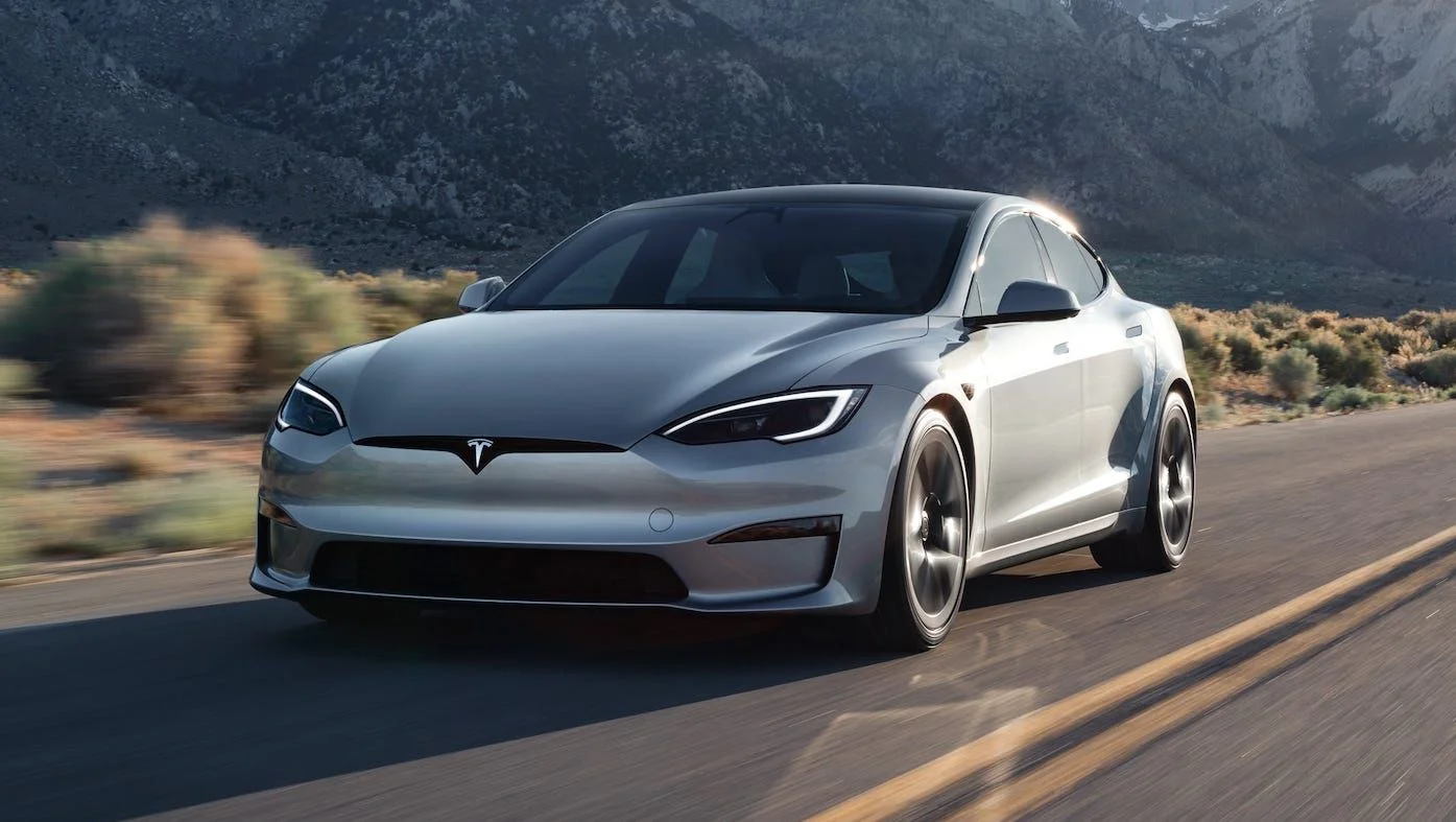 Tesla тізгіндеген жасөспірім: елордада 14 жастағы жүргізуші ұсталды