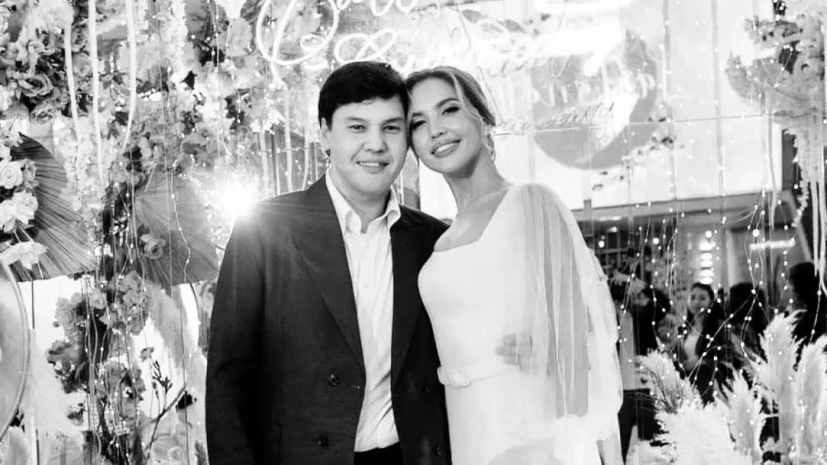 «سالتانات پەن باتالوۆتى ەشنەرسە بايلانىستىرمايدى": مارقۇمنىڭ اعاسى مەلٸمدەمە جاسادى