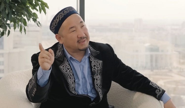 "پەنسيونەر" قىزداردى مازالاماڭدار!": نۇرلان يمام جاسى ٷلكەن قىزعا ٷيلەنبەۋگە كەڭەس بەردٸ