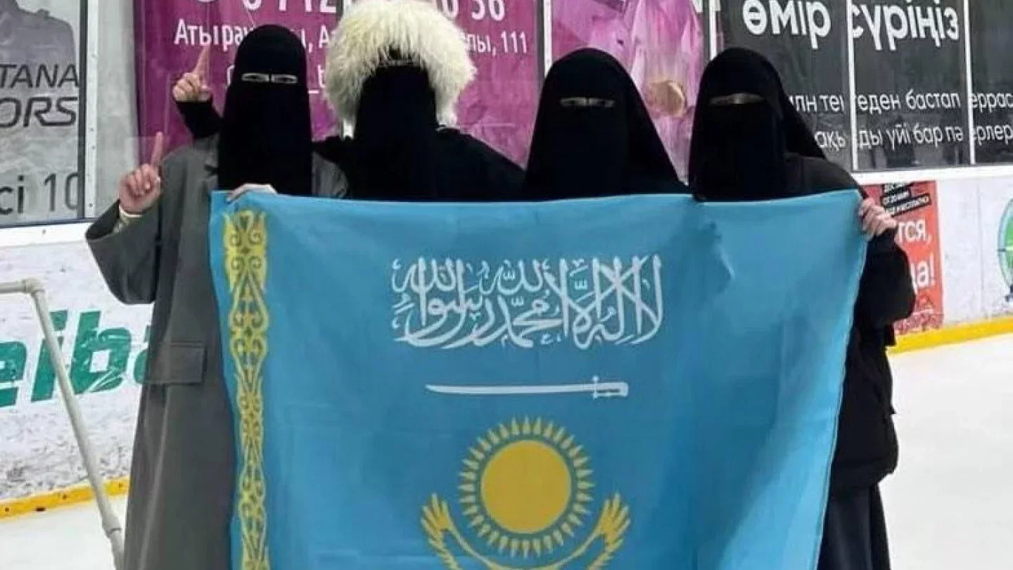 Ермұрат Бапи: "Төрт әйелдің артында тұрған күштерді анықтау керек"