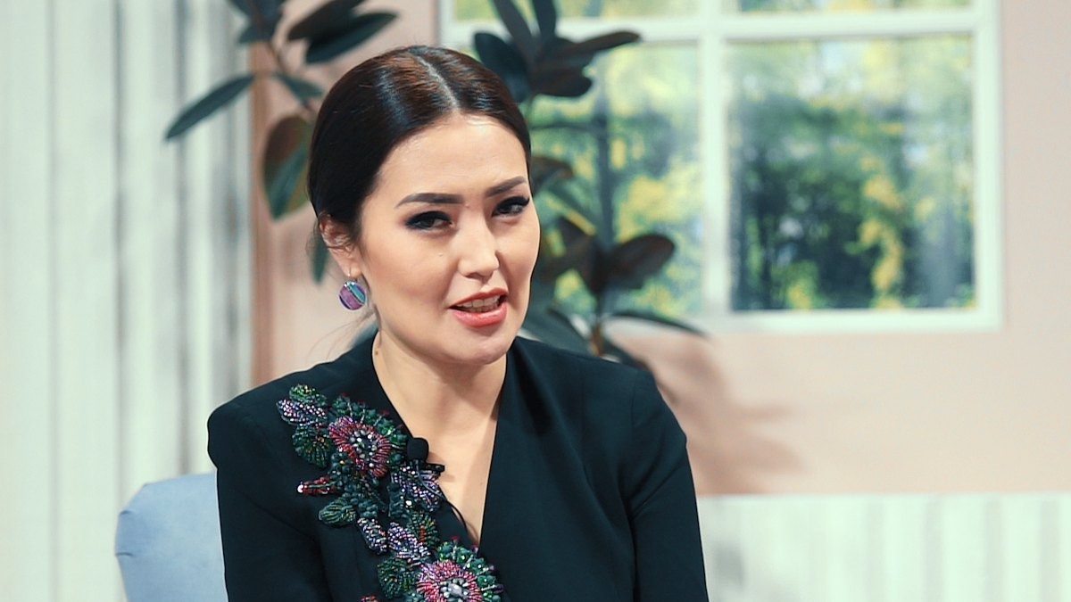 "ترانستىڭ ٸشٸندە قالىپ كەتكەن سيياقتى". جانات باقىتتىڭ قۇربىسى ول تۋرالى جاڭا دەرەكتەر ايتتى