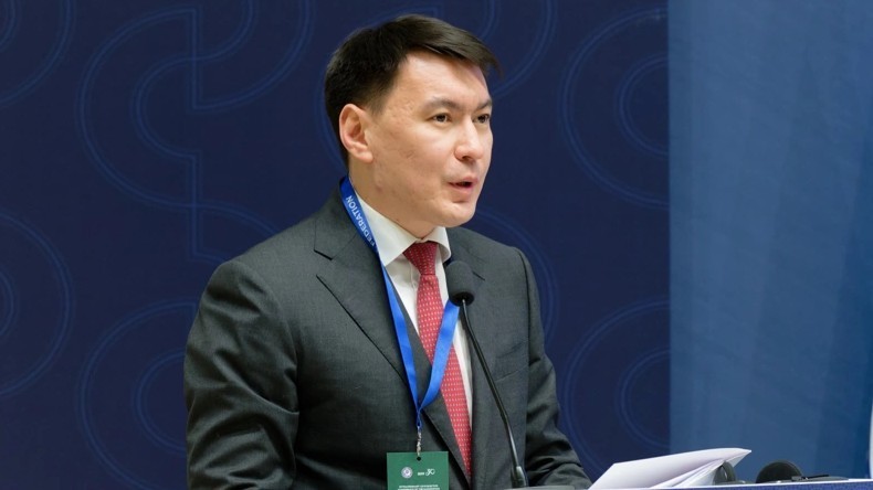 ҚФФ президенті ата-анасының бизнесіне қатысы жоқ екенін айтты