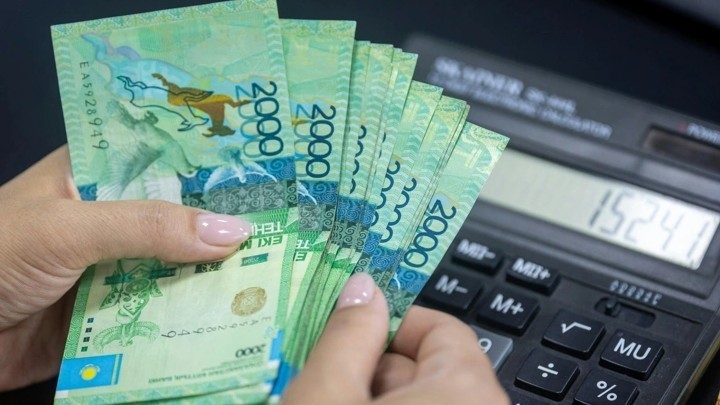 قازاقستاندىقتاردىڭ 300 ميلليون تەڭگەگە جۋىق ايىپپۇلى كەشٸرٸلەدٸ