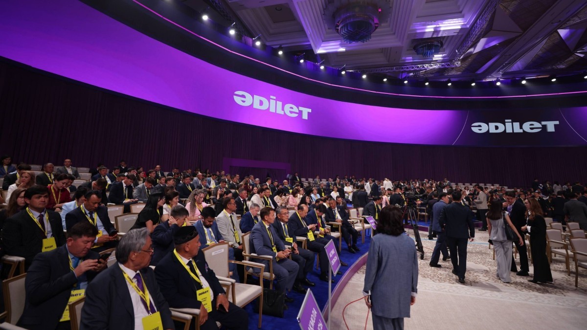 ەرلان قارين «ەدٸلەت» پارتيياسىنىڭ قۇرىلتاي سايلاۋىنا ۇسىنىلعان كانديداتتار تٸزٸمٸنە ەندٸ