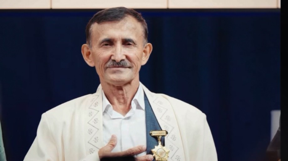 Жүсіп Ақшораға «Халықтың сүйікті әртісі» медалі табысталды