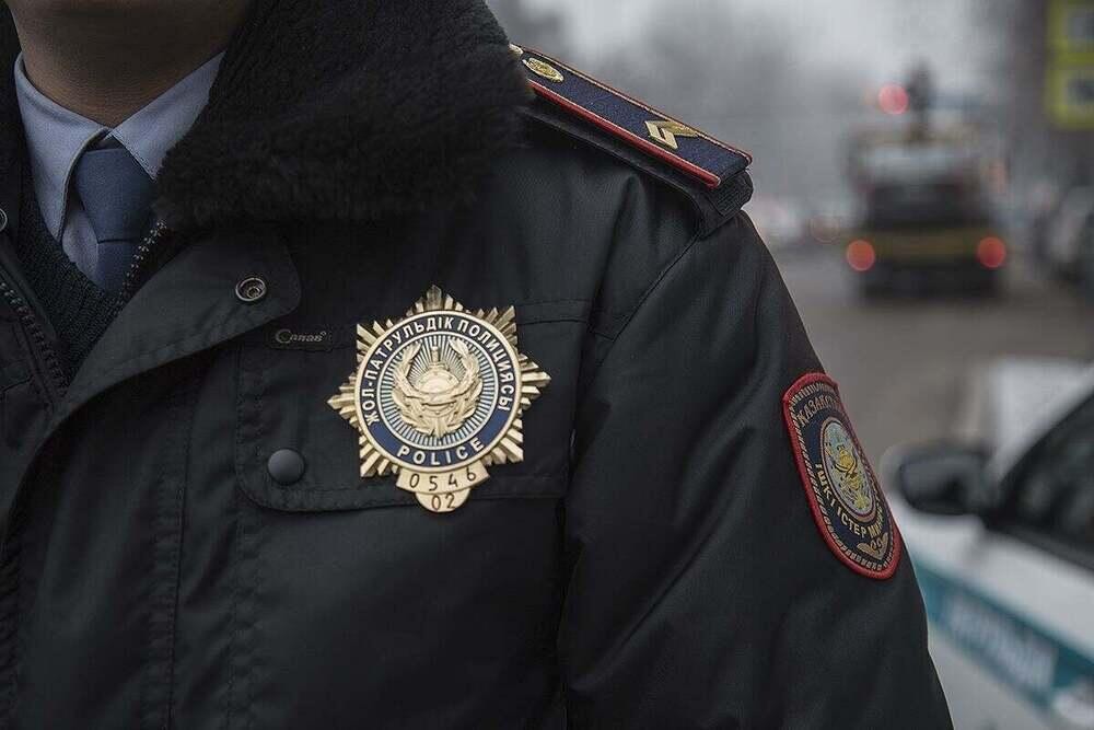 Көршісінің үйіне түнде кірген: Ақмолада 37 жастағы ер адам тергеліп жатыр