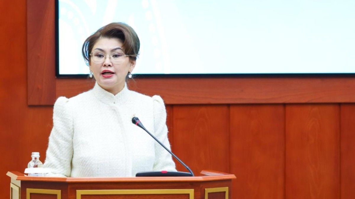 Aida Balaeva Quryltai depýtattary tóńiregindegi daýǵa qatysty pikir bildirdi