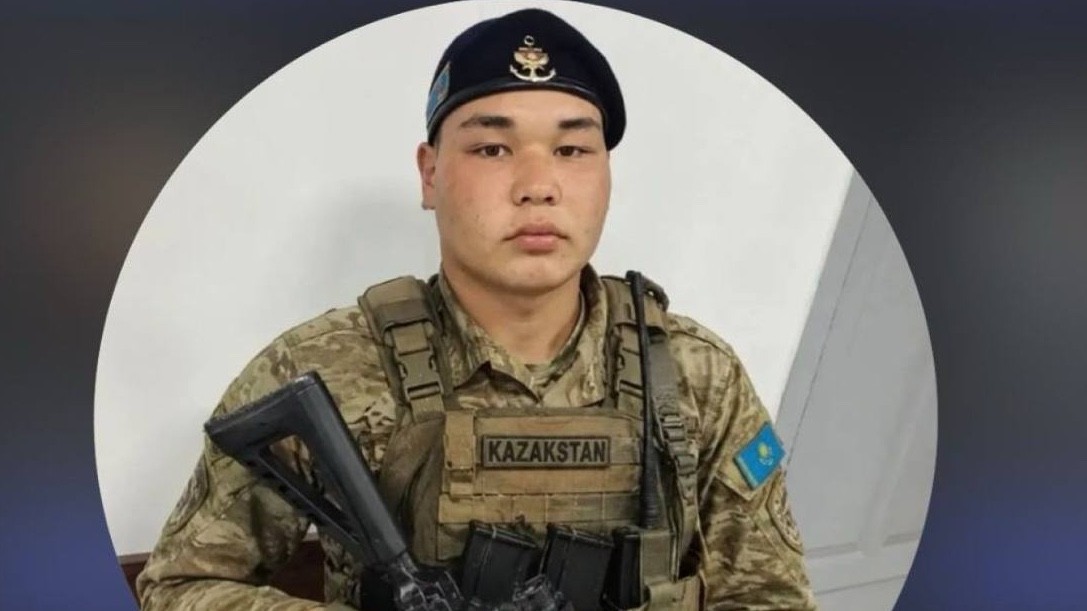 Каспийдегі қайғылы оқиғадан аман қалған тағы бір сарбаз туралы дерек шықты