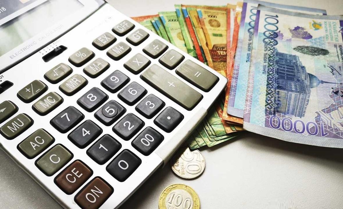 14 жәрдемақы енді бәріне бірдей берілмейді: министрлік түсініктеме берді