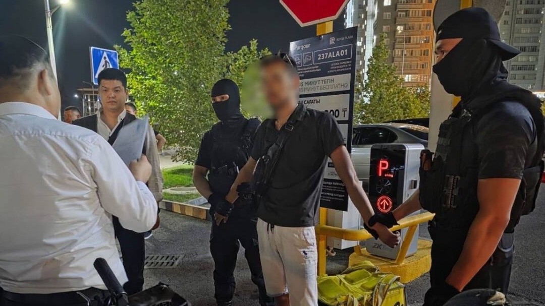 Балалармен жасөспірім болып танысқан:  Шымкентте күдікті ұсталды