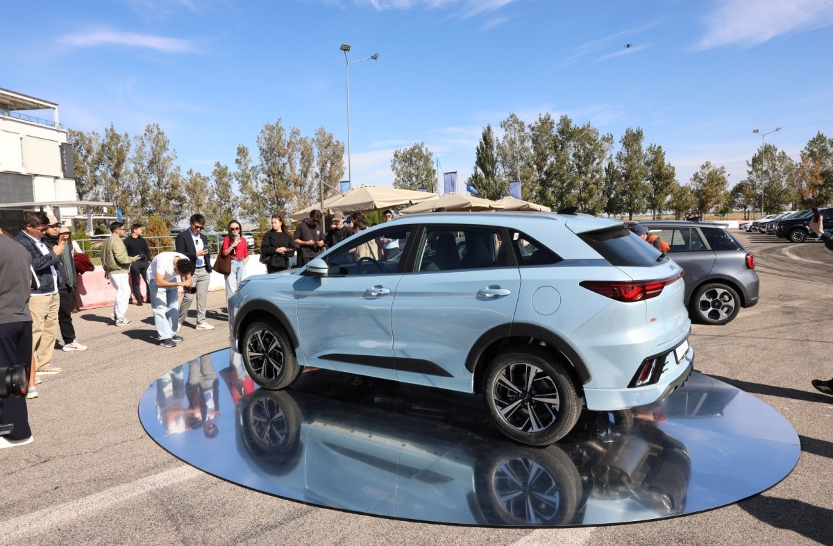Жаңартылған JAC JS6 Қазақстан нарығына шықты