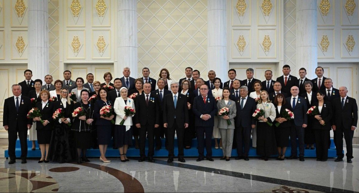 Президент «Қазақмыс» металлургі Әбдірашит Доспановқа «Қазақстанның Еңбек Ері» атағын берді